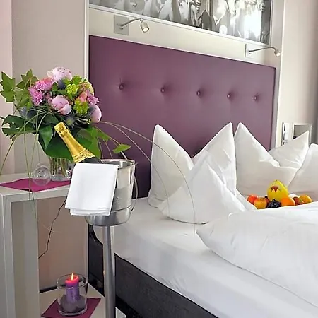 Hotel Faehrhaus Norddeich (Norden)